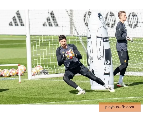 以萨福诺夫直言侵略与动脑门将定位朗斯之战已无容错空间压力拉满