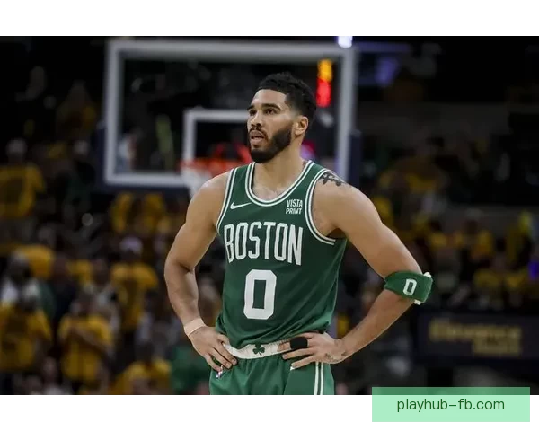 塔图姆三双表现与伯德相提并论 布朗攻防两端表现出色